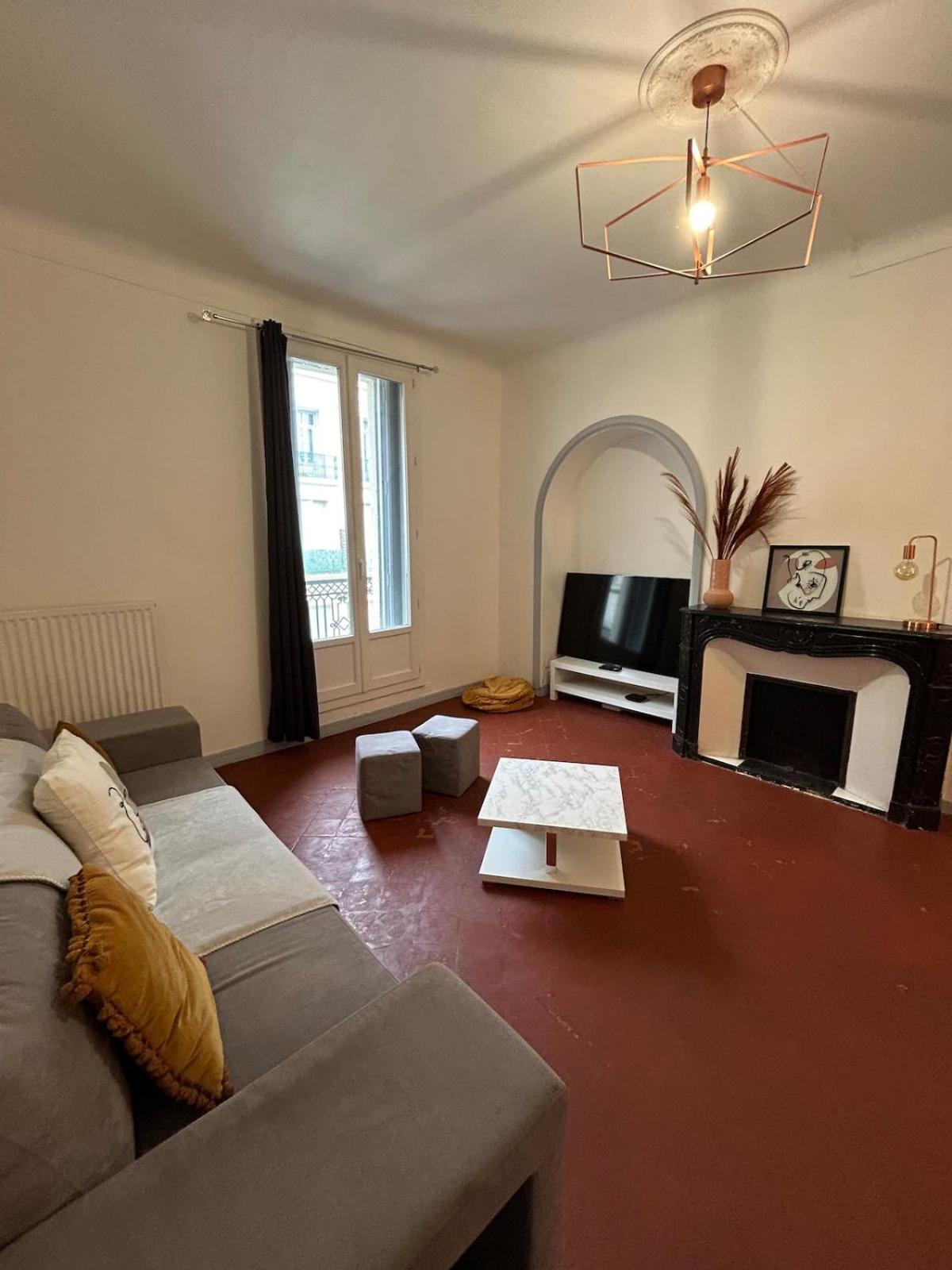 Grand Appartement De 100M2 -Allee Paul Riquet Beziers - 4Chambres - Wifi- Tv Connectee מראה חיצוני תמונה